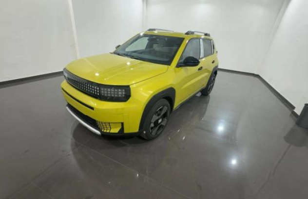 FIAT Grande Panda  Elettrica-Benzina 2025
