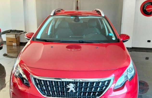 PEUGEOT 2008 BlueHDi 100 SeS Allure Diesel 2019