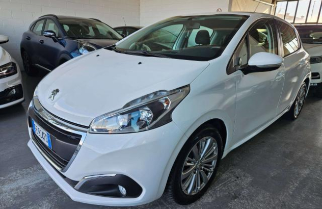 PEUGEOT 208  Benzina 2016