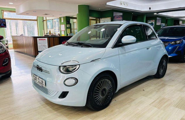 FIAT 500 E 500 La Prima Berlina Elettrica 2020