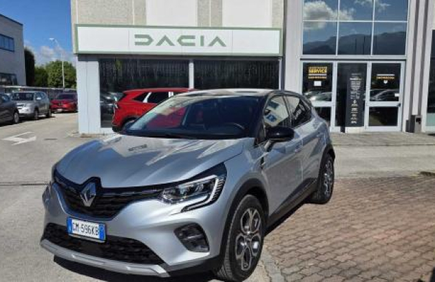 RENAULT Captur TCe 12V 100 CV Zen GPL 2023