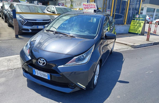 TOYOTA Aygo 1.0 VVT-i 69 CV 5 porte x-play Benzina 2016