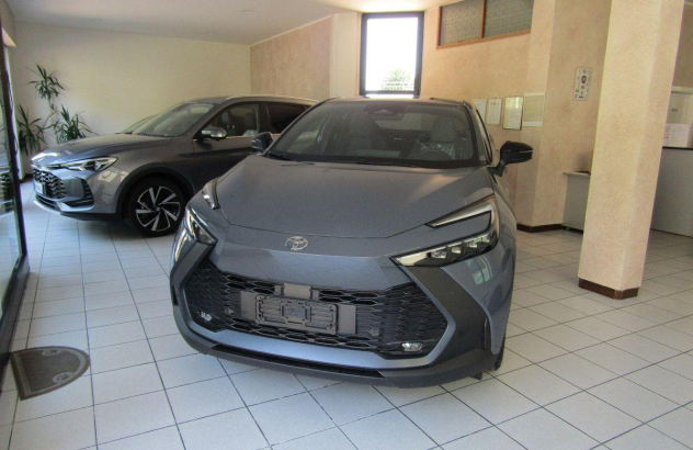 TOYOTA C-HR 1.8 Hybrid E-CVT Trend Elettrica-Benzina 2026