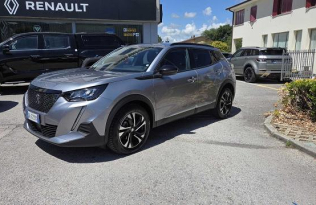 PEUGEOT 2008 PureTech 100 SeS Active Benzina 2022