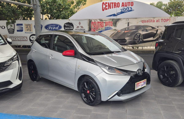 TOYOTA Aygo 1.0 VVT-i 69 CV 5p. x-play TSS Benzina 2017