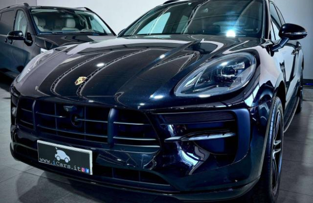 PORSCHE Macan  Benzina 2019