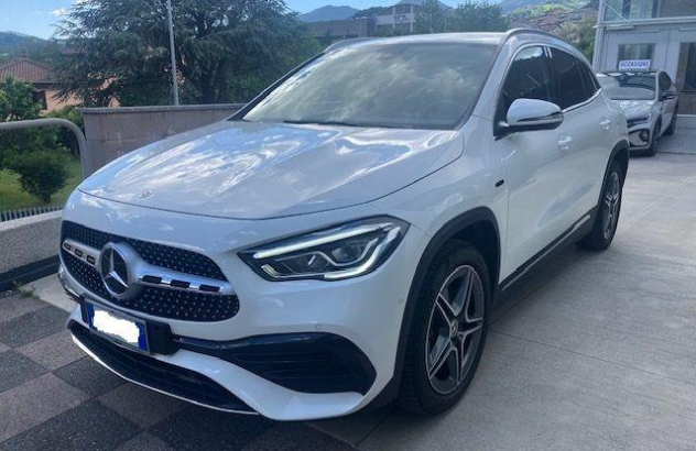MERCEDES Classe GLA 250 e EQ-Power Automatic Premium Elettrica-Benzina 2020