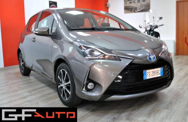 TOYOTA Yaris  Elettrica-Benzina 2018