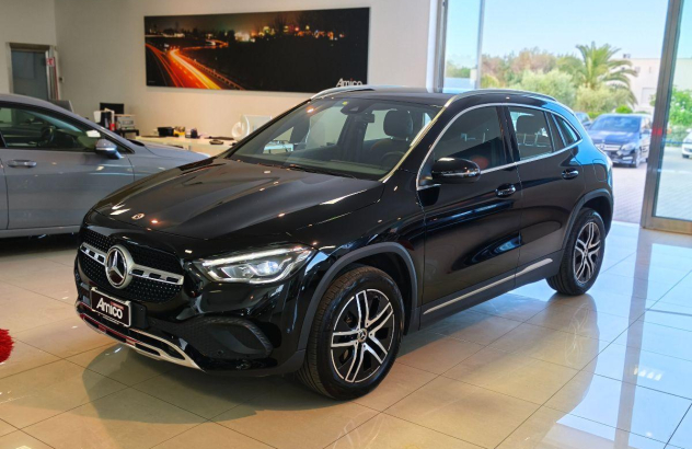 MERCEDES Classe GLA 180 d Automatic Sport Plus Diesel 2023