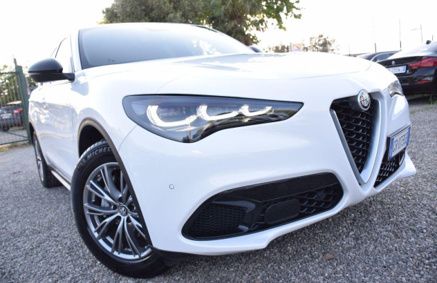 ALFA ROMEO Stelvio 2.2 T.diesel 160CV AT8 RWD Bus. Diesel 2023