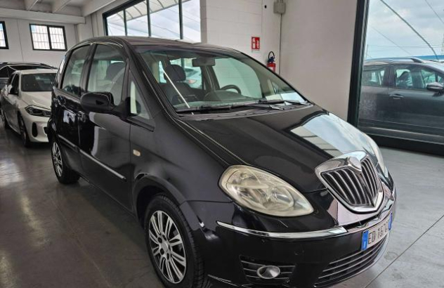LANCIA Musa  Benzina 2010