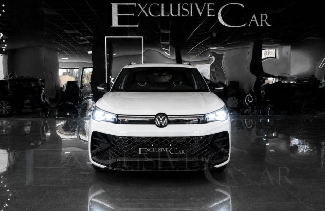 VOLKSWAGEN Tiguan 1.5 eTSI 150 CV EVO DSG R-Line Elettrica-Benzina 2025