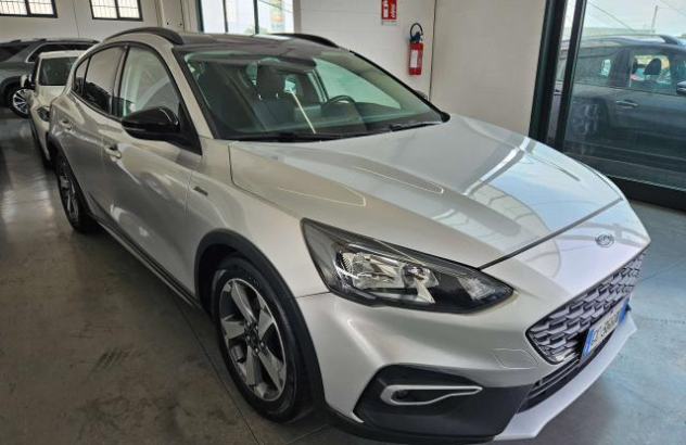 FORD Focus  Elettrica-Benzina 2020