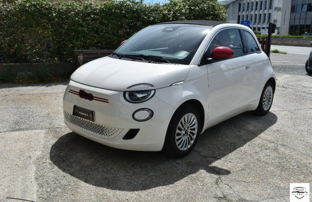 FIAT 500 E   2022