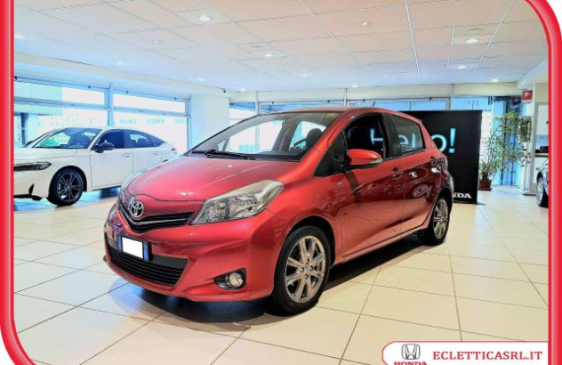 TOYOTA Yaris  Diesel 2011
