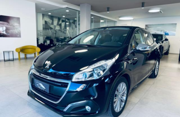 PEUGEOT 208  Diesel 2018