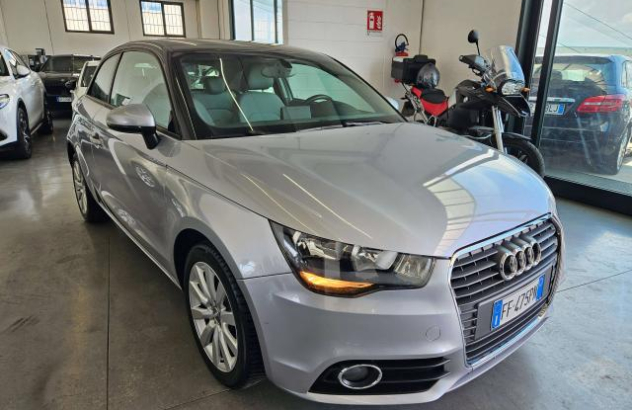 AUDI A1  Benzina 2015