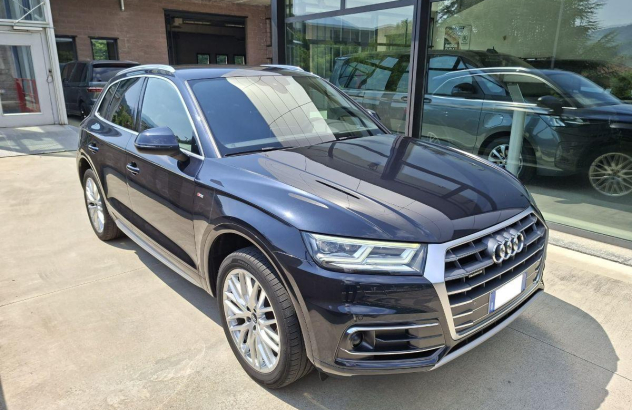AUDI Q5 40 TDI quattro S tr. Business Sport Diesel 2018