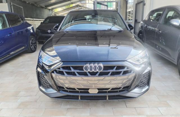 AUDI A3 Sportback SPB TFSI 110 kW S tronic S line edit. Elettrica-Benzina 2025