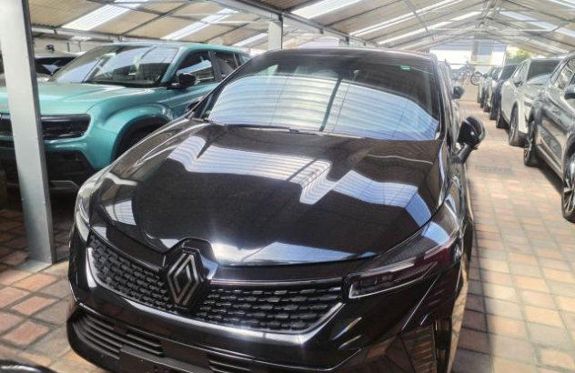 RENAULT Clio TCe 90 CV Techno Benzina 2025