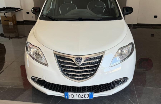 LANCIA Ypsilon 1.2 69 CV 5p. Opening Edition Benzina 2015
