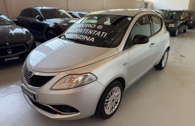 LANCIA Ypsilon 1.2 69 CV 5p. Platinum Benzina 2017