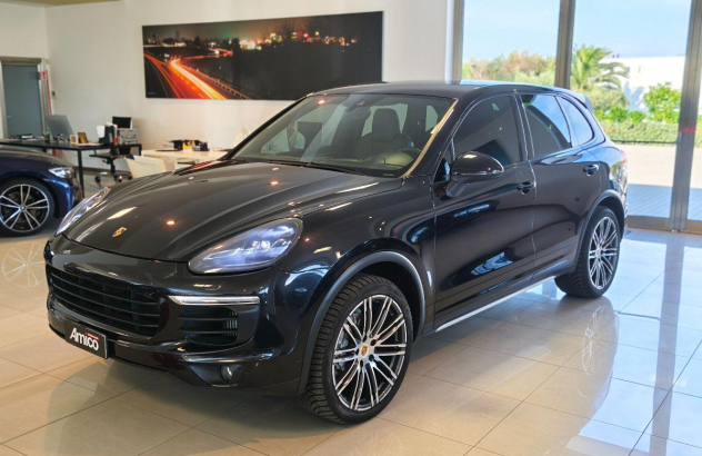 PORSCHE Cayenne 3.0 Diesel Platinum Edition Diesel 2015