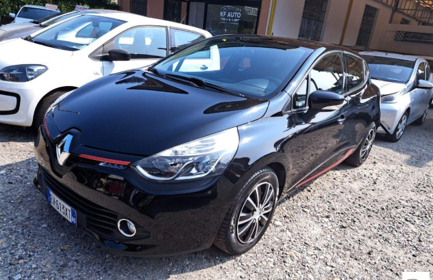 RENAULT Clio  Benzina 2014