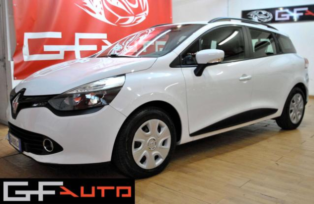 RENAULT Clio  Benzina 2014
