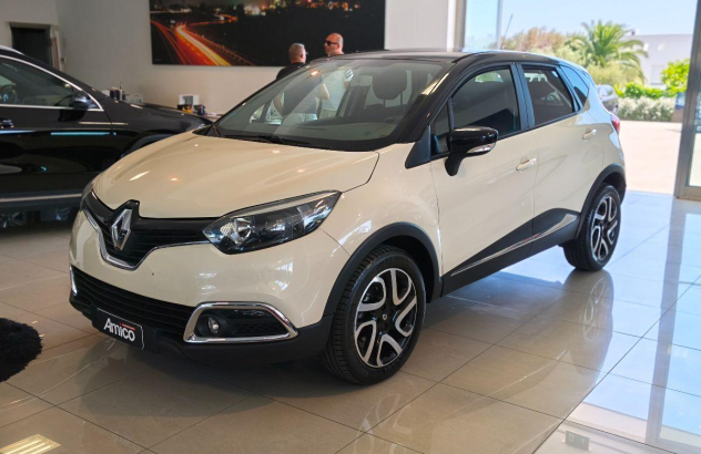 RENAULT Captur dCi 8V 90 CV SeS Energy Intens Diesel 2016