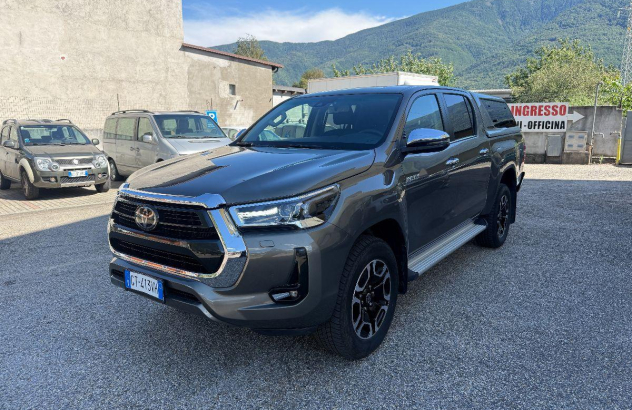 TOYOTA Hilux 2.4 D-4D 2WD 2p. SC Diesel 2024
