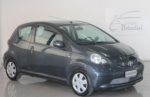 TOYOTA Aygo 12V VVT-i 3 porte Sol Benzina 2004