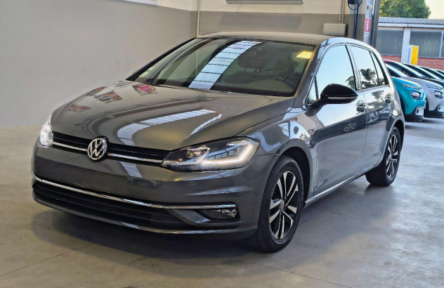 VOLKSWAGEN Golf 1.5 TSI ACT DSG 5p. Executive BMT Benzina 2020