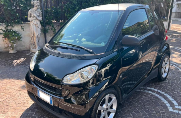 SMART Fortwo 1000 52 kW MHD coupé passion Benzina 2010