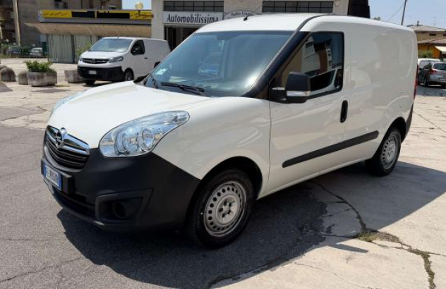 FIAT Doblò  Benzina 2017