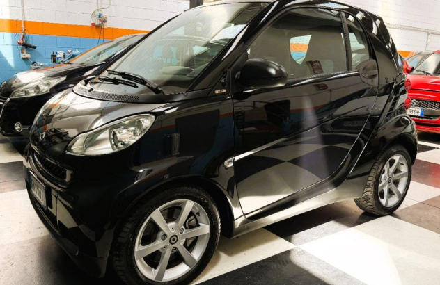 SMART Fortwo 1000 52 kW MHD coupé pulse Benzina 2010