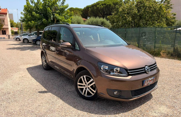 VOLKSWAGEN Touran Business 1.6 TDI DSG Comfortline Diesel 2014