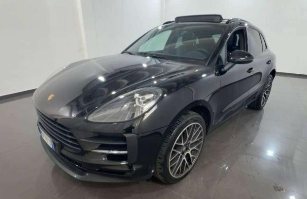 PORSCHE Macan  Benzina 2018