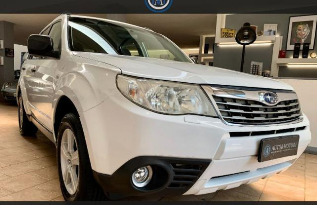 SUBARU Forester  Benzina 2010