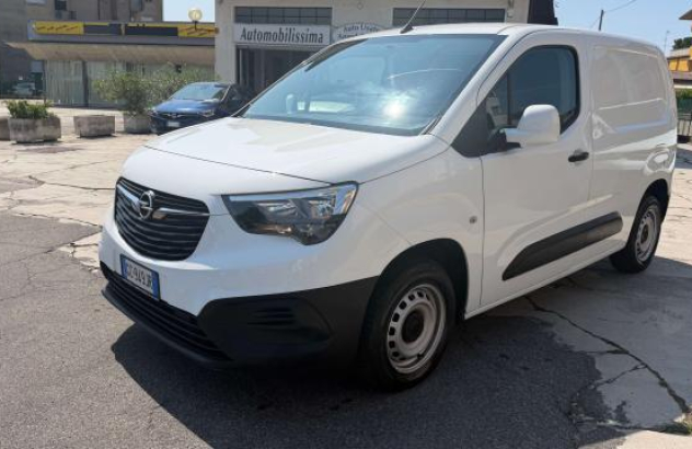 OPEL Combo  Diesel 2020