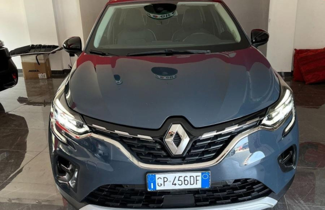 RENAULT Captur TCe 12V 100 CV GPL Intens GPL 2023