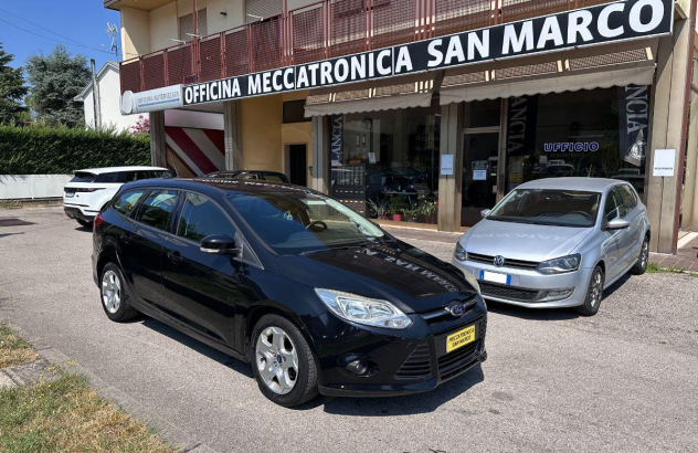 FORD Focus Station Wagon 1.6 TDCi 115 CV SW Individual Diesel 2014