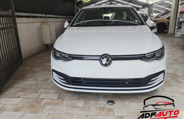 VOLKSWAGEN Golf 1.0 TSI EVO Life Benzina 2021