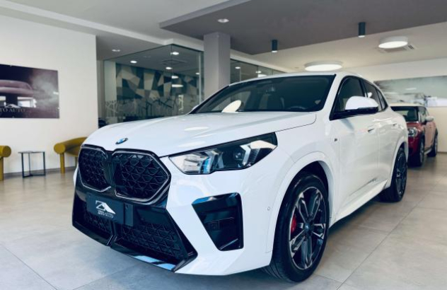 BMW X2  Elettrica-Diesel 2024
