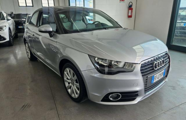 AUDI A1  Benzina 2015