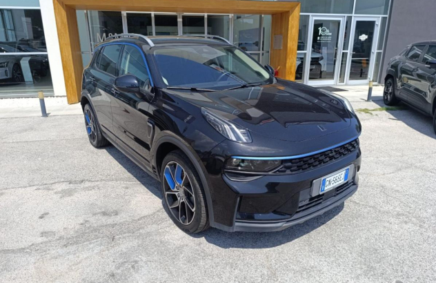 Lynk and co 01 PHEV Elettrica-Benzina 2023