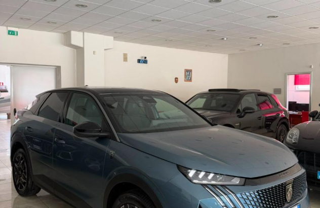PEUGEOT 3008 Hybrid 145 e-DCS6 GT Elettrica-Benzina 2025