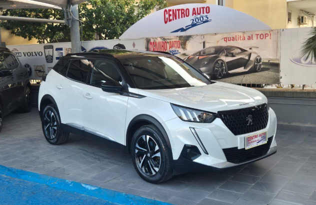 PEUGEOT 2008 2008 BlueHDi 130 SeS EAT8 GT Pack Diesel 2020