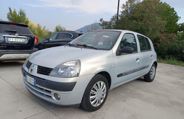 RENAULT Clio 1.2 16V 5p. Confort Authentique Benzina 2004