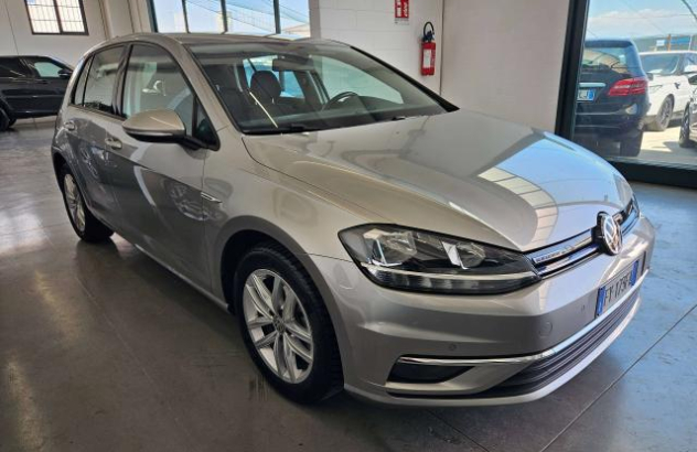 VOLKSWAGEN Golf  Metano 2019